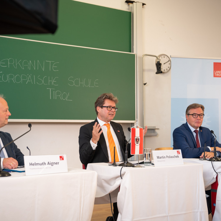 Pressekonferenz zum Projektstart: Anerkannte Europäische Schule im Großraum Innsbruck - Bild Nr. 10664