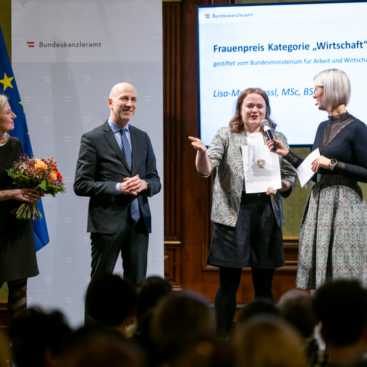 Verleihung Österreichischer Staatspreis für Frauen und weitere Frauenpreise - Bild Nr. 11749