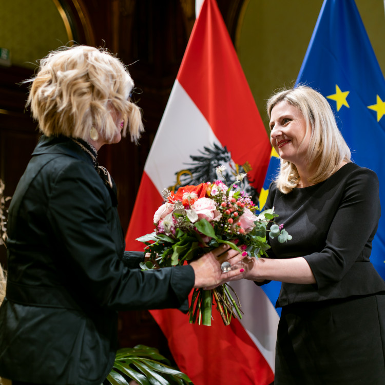 Verleihung Österreichischer Staatspreis für Frauen und weitere Frauenpreise - Bild Nr. 11754