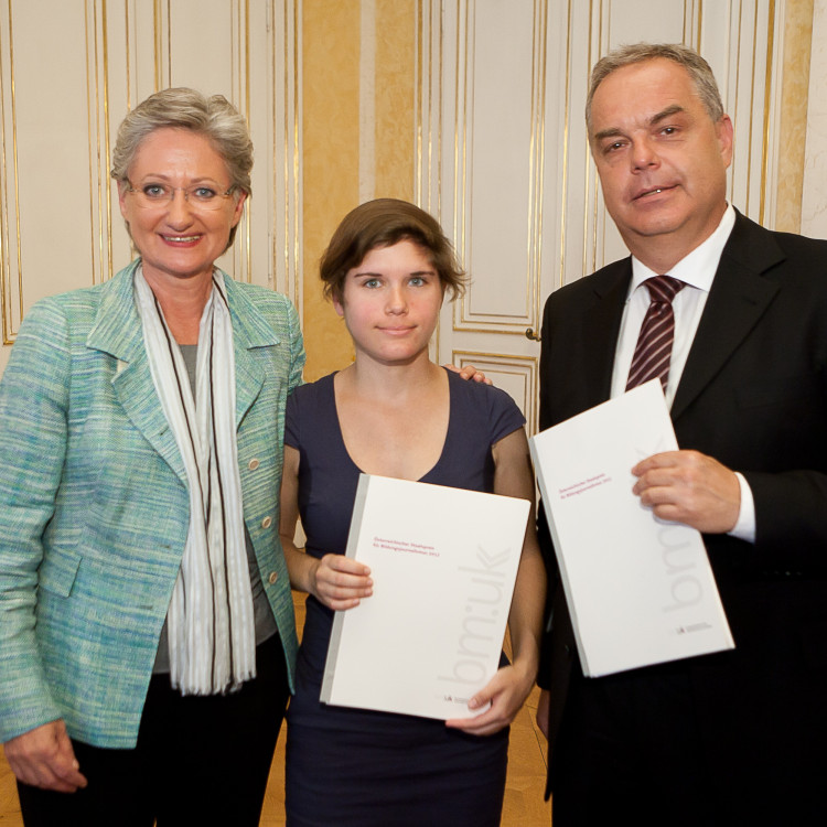 BM Schmied: Feierliche Verleihung des Staatspreises und Förderungspreises für Bildungsjournalismus 2012 - Bild Nr. 1362
