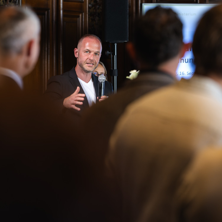 Kriseneinsatz in Graz Schulpsychologie - Verleihung von Dank & Anerkennung - Bild Nr. 16000