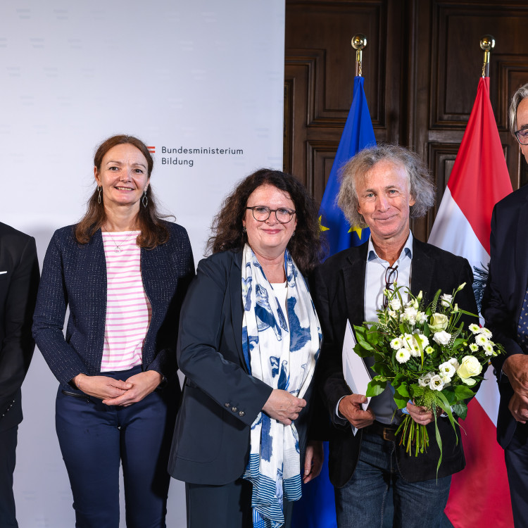 Kriseneinsatz in Graz Schulpsychologie - Verleihung von Dank & Anerkennung - Bild Nr. 16010