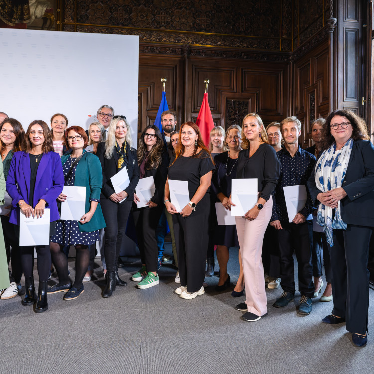 Kriseneinsatz in Graz Schulpsychologie - Verleihung von Dank & Anerkennung - Bild Nr. 16035