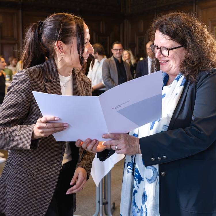 Kriseneinsatz in Graz Schulpsychologie - Verleihung von Dank & Anerkennung - Bild Nr. 16037