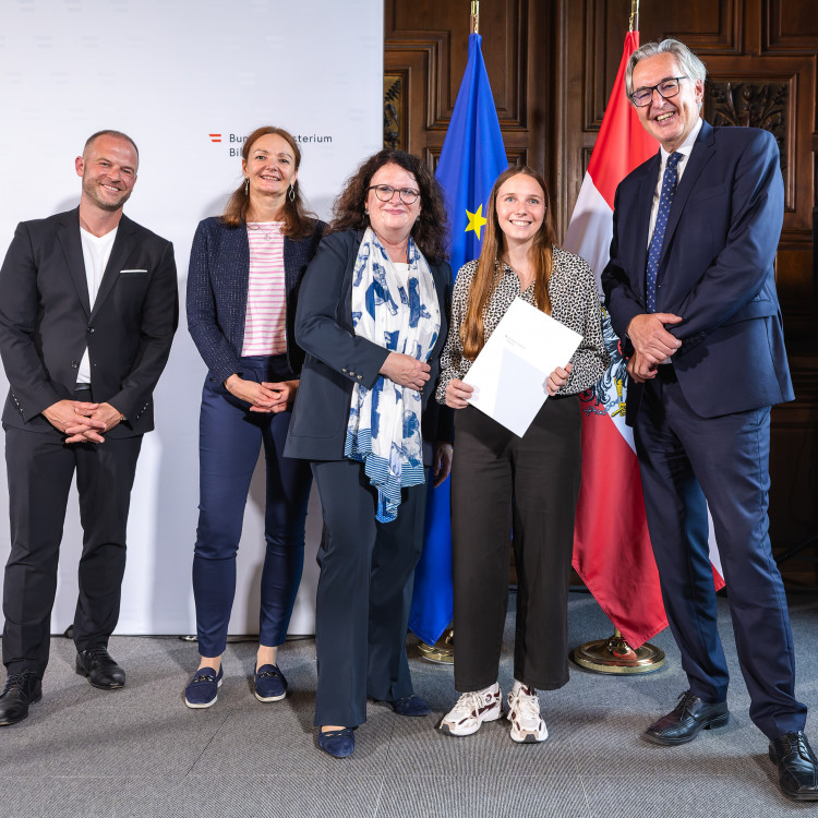 Kriseneinsatz in Graz Schulpsychologie - Verleihung von Dank & Anerkennung - Bild Nr. 16044