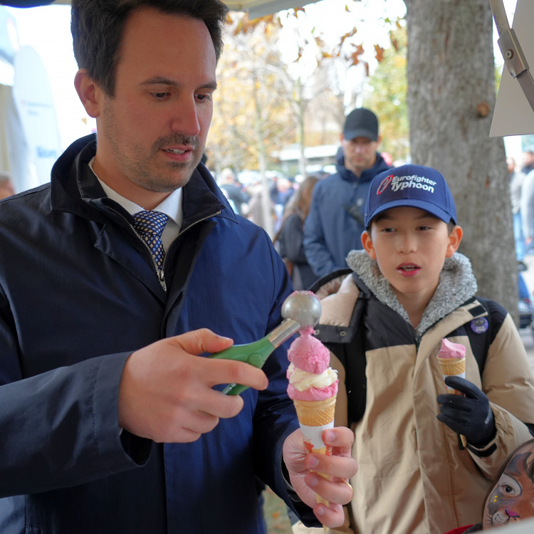 Nationalfeiertag 2025 am Heldenplatz - Bild Nr. 16141