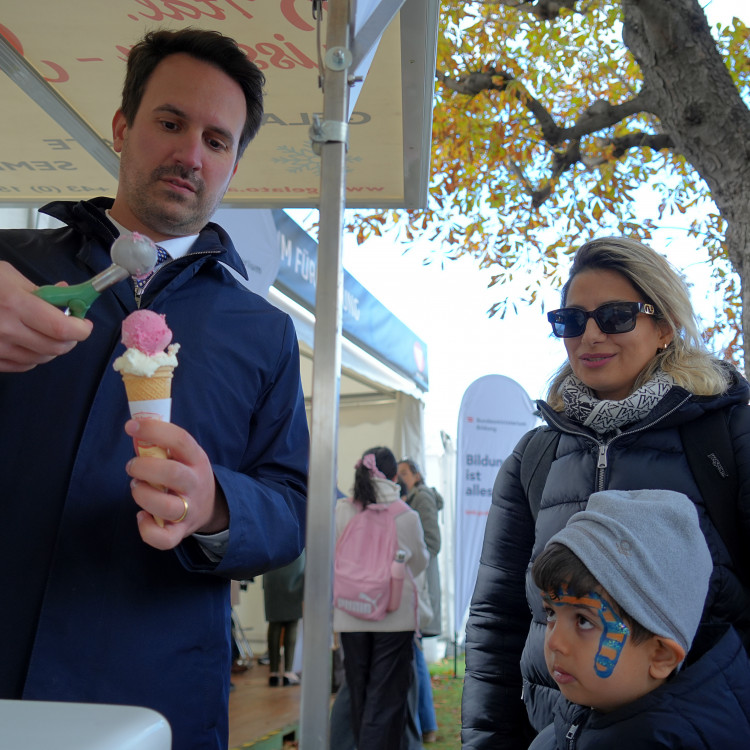 Nationalfeiertag 2025 am Heldenplatz - Bild Nr. 16143