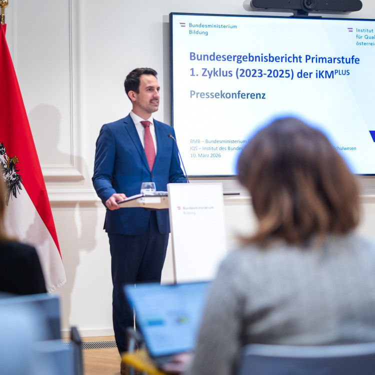 Pressekonferenz „Präsentation: Ergebnisse der ersten 3 Jahre iKMPlus an Österreichs Volksschulen“ - Bild Nr. 17384