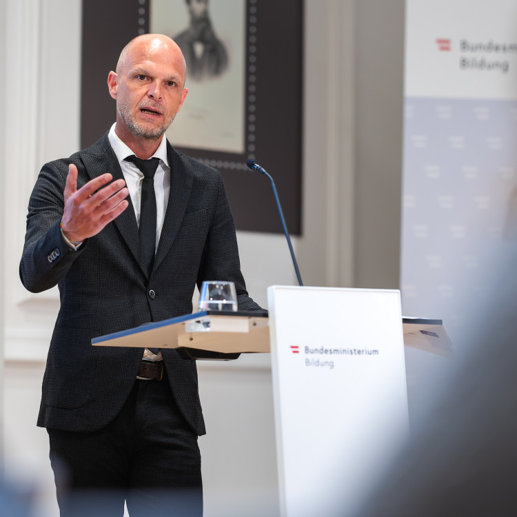 Pressekonferenz „Präsentation: Ergebnisse der ersten 3 Jahre iKMPlus an Österreichs Volksschulen“ - Bild Nr. 17388