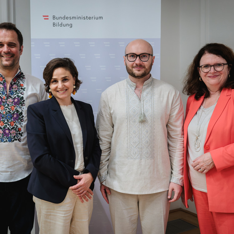 Begabtenförderung im Fokus: Tag der Wissenschaftsolympiaden im Bildungsministerium - Bild Nr. 17748