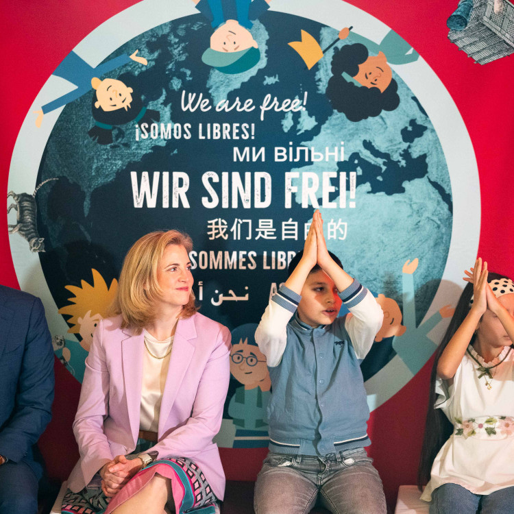 Präsentation der ASAGAN-Publikation „Abenteuer Kinderrechte“ - Bild Nr. 17857
