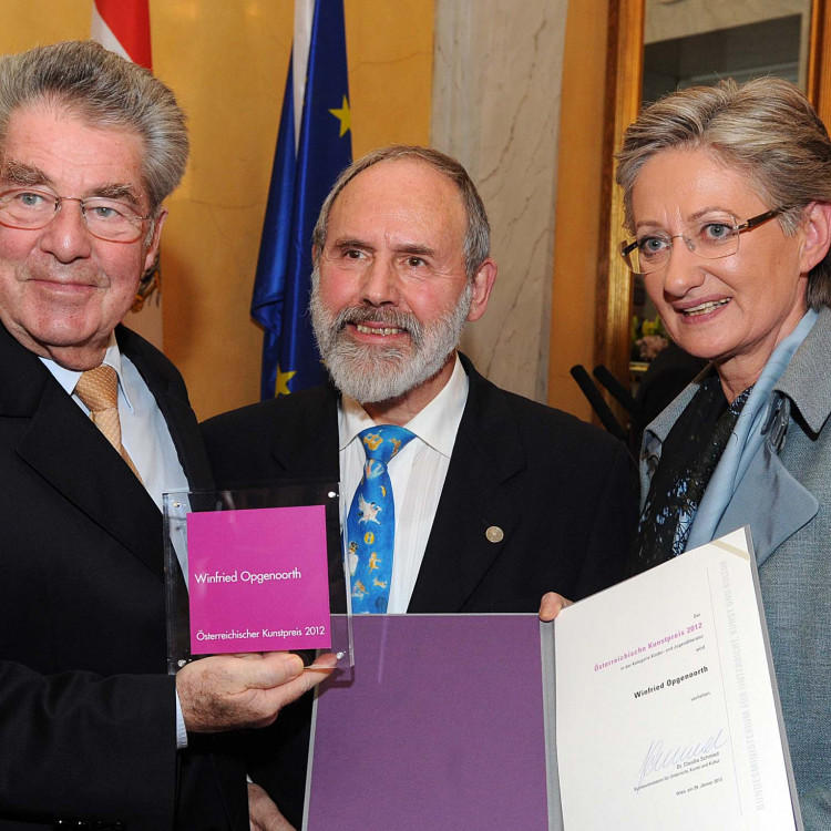 Bundespräsident Dr. Heinz Fischer und Kulturministerin Dr. Claudia Schmied verliehen die Österreichischen Kunstpreise 2012 - Bild Nr. 2289