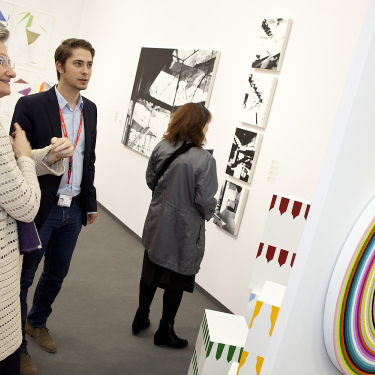 Ministerin Claudia Schmied besucht die Kunstmesse Art Cologne - Bild Nr. 2607