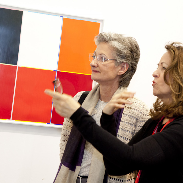 Ministerin Claudia Schmied besucht die Kunstmesse Art Cologne - Bild Nr. 2614