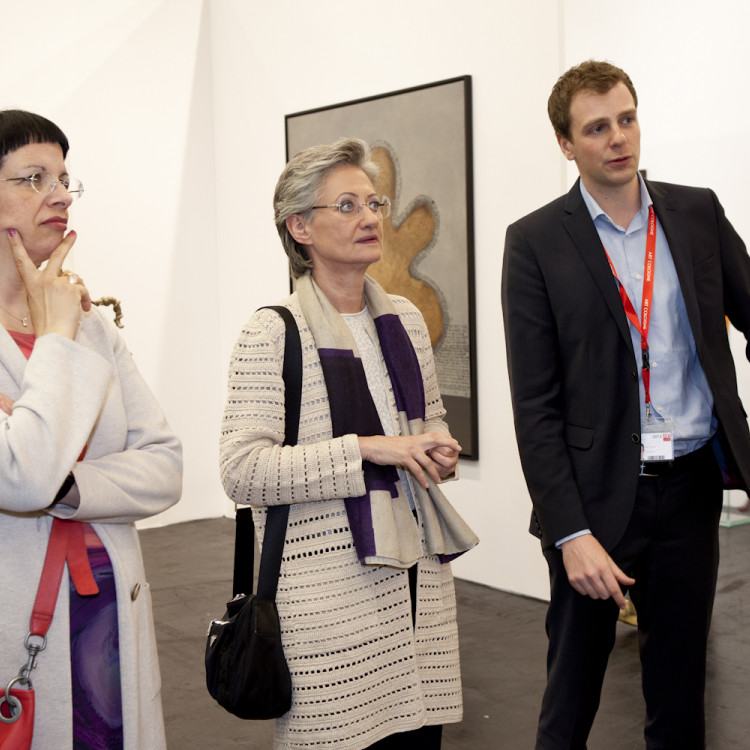 Ministerin Claudia Schmied besucht die Kunstmesse Art Cologne - Bild Nr. 2617