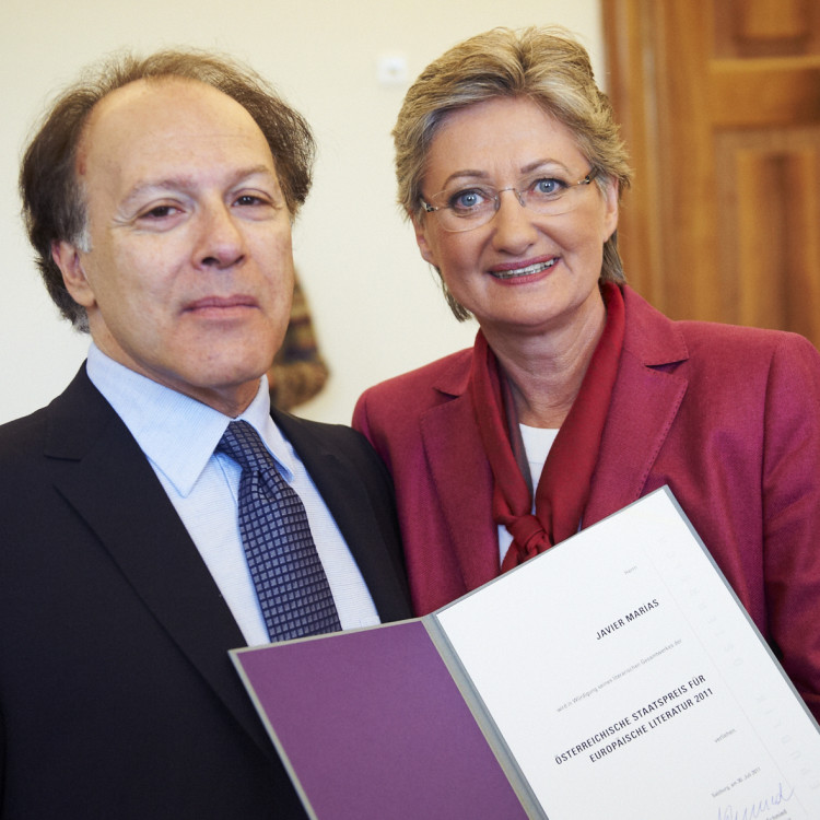 Kulturministerin Claudia Schmied überreicht Javier Marías den Österreichischen Staatspreis für Europäische Literatur 2011 - Bild Nr. 264
