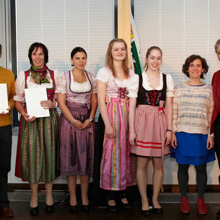 Bildungsministerin Claudia Schmied vergibt Award "Bessere Lernwelten 2013" - Bild Nr. 2690
