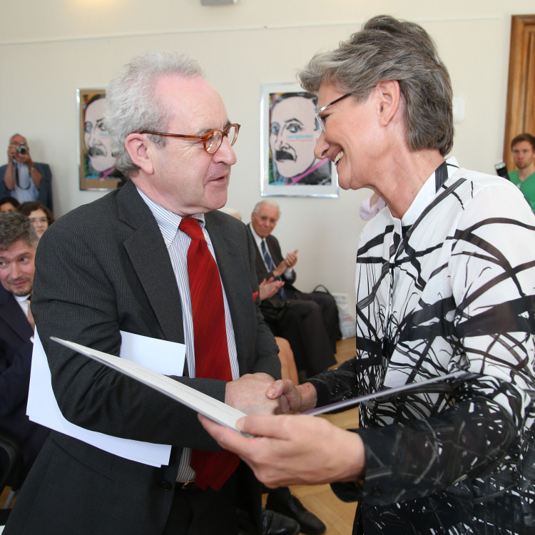 John Banville ist Träger des Österreichischen Staatspreises für Europäische Literatur 2013 - Bild Nr. 2951