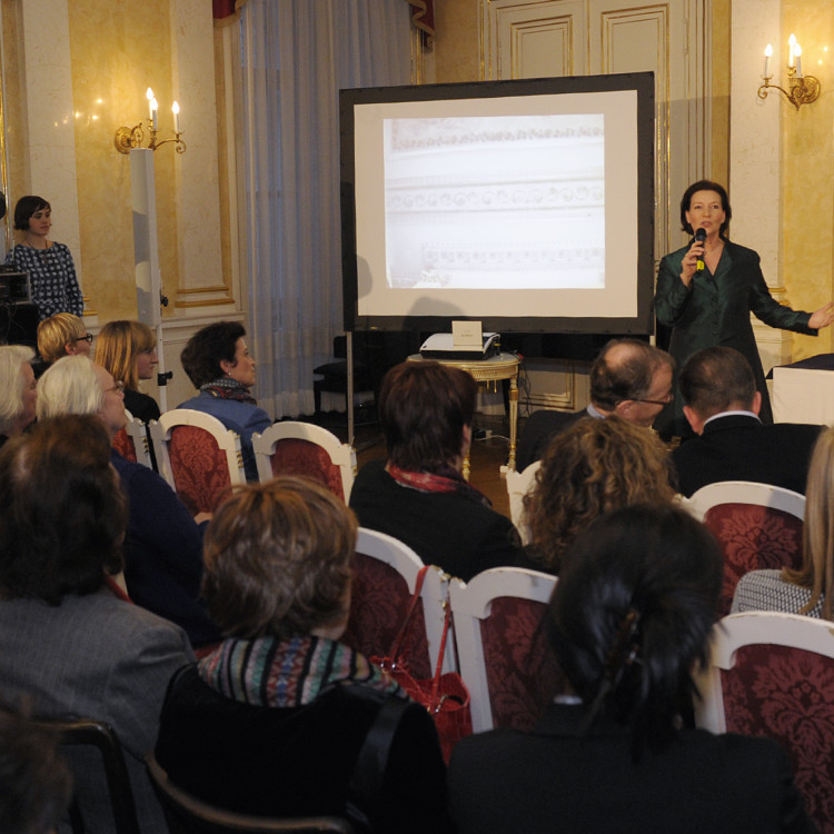 Open House im Frauenministerium: Rund 300 Gäste zu Besuch bei Bundesministerin Gabriele Heinisch-Hosek - Bild Nr. 3499