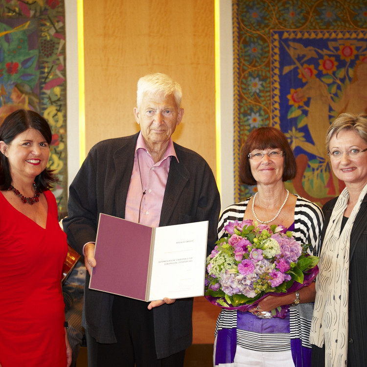 Kulturministerin Claudia Schmied zeichnet Per Olov Enquist mit dem Österreichischen Staatspreis für Europäische Literatur 2009 aus - Bild Nr. 449