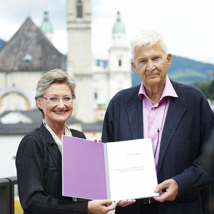 Kulturministerin Claudia Schmied zeichnet Per Olov Enquist mit dem Österreichischen Staatspreis für Europäische Literatur 2009 aus - Bild Nr. 450