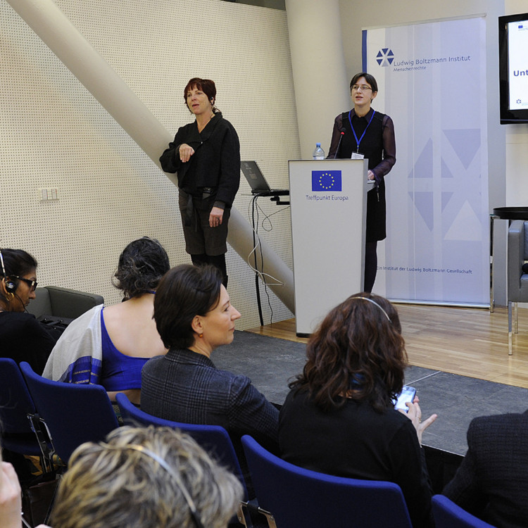 Abschlusskonferenz des EU-Projektes "Zugang von Frauen mit Behinderungen zu Opferschutz- und Unterstützungseinrichtungen bei Gewalterfahrungen" - Bild Nr. 5229