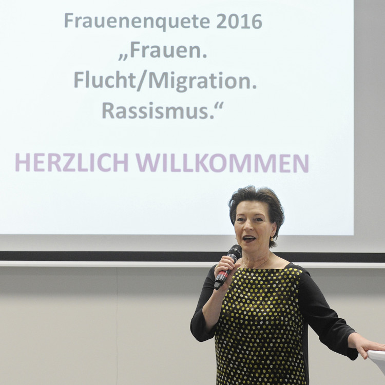 Vorschau Frauenenquete „Frauen. Flucht/Migration. Rassismus.“