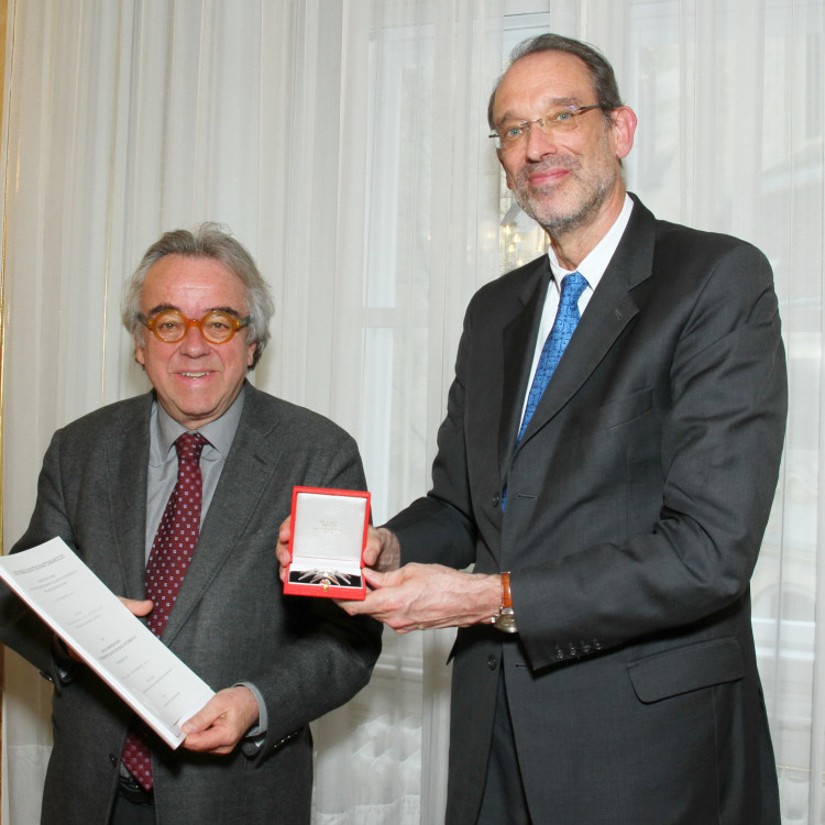 BMBWF: Bundesminister Faßmann überreichte hohe staatliche Auszeichnungen - Bild Nr. 7812