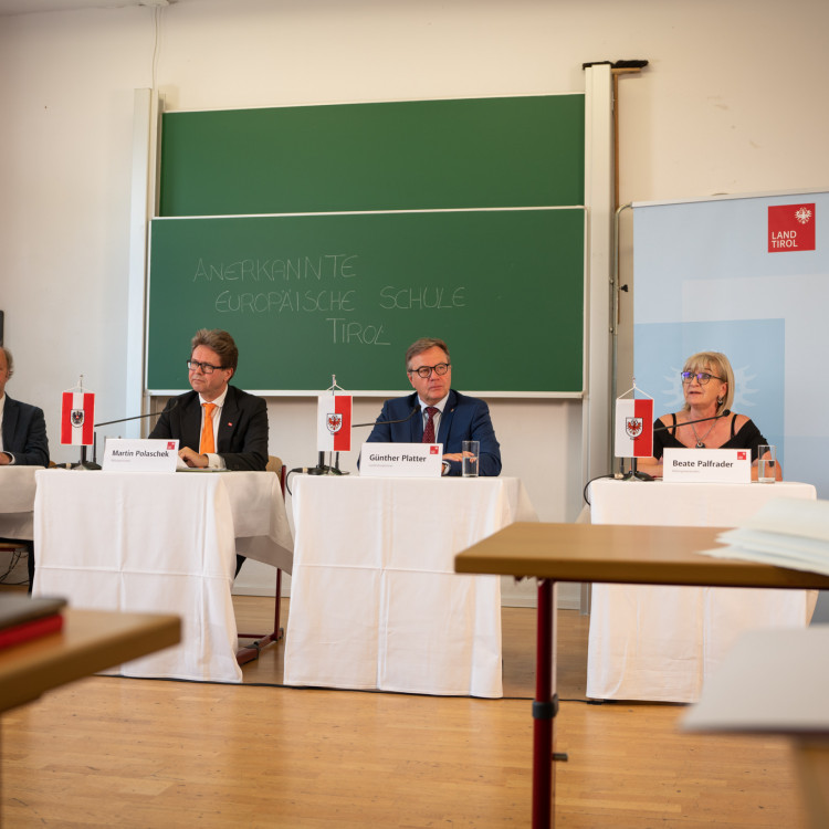 Pressekonferenz zum Projektstart: Anerkannte Europäische Schule im Großraum Innsbruck - Bild Nr. 10644