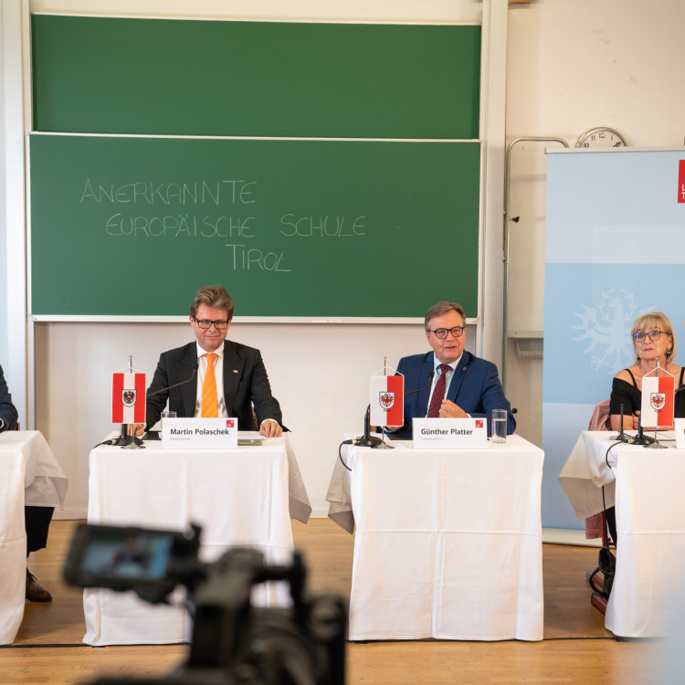 Pressekonferenz zum Projektstart: Anerkannte Europäische Schule im Großraum Innsbruck - Bild Nr. 10684