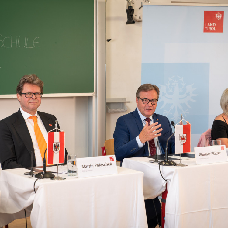 Pressekonferenz zum Projektstart: Anerkannte Europäische Schule im Großraum Innsbruck - Bild Nr. 10685