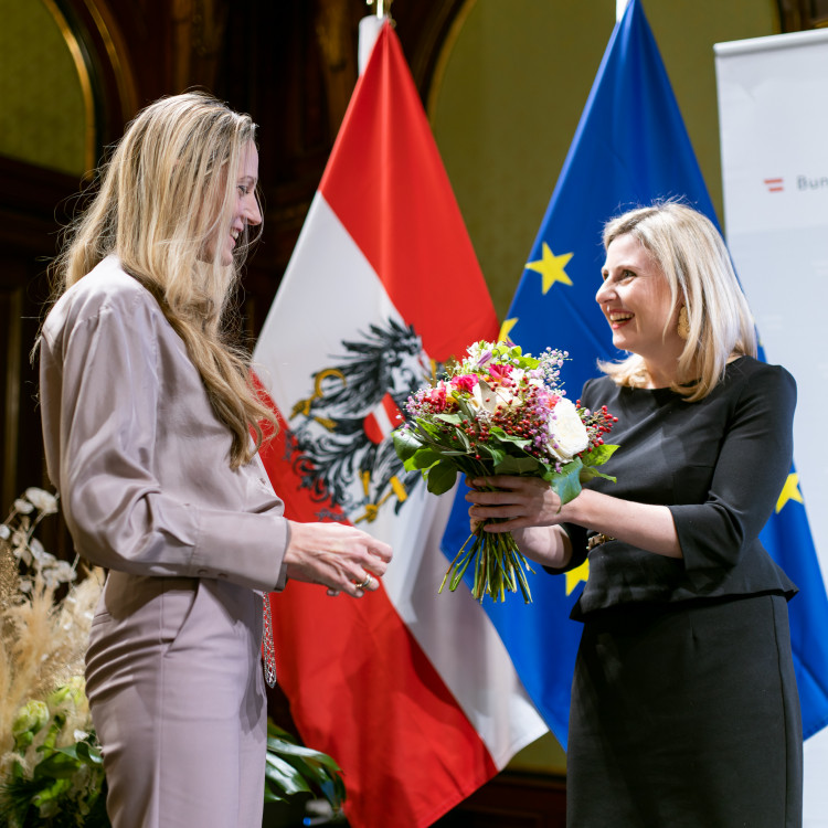Verleihung Österreichischer Staatspreis für Frauen und weitere Frauenpreise - Bild Nr. 11762