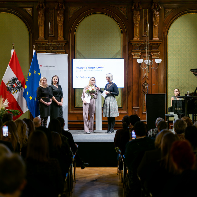 Verleihung Österreichischer Staatspreis für Frauen und weitere Frauenpreise - Bild Nr. 11765
