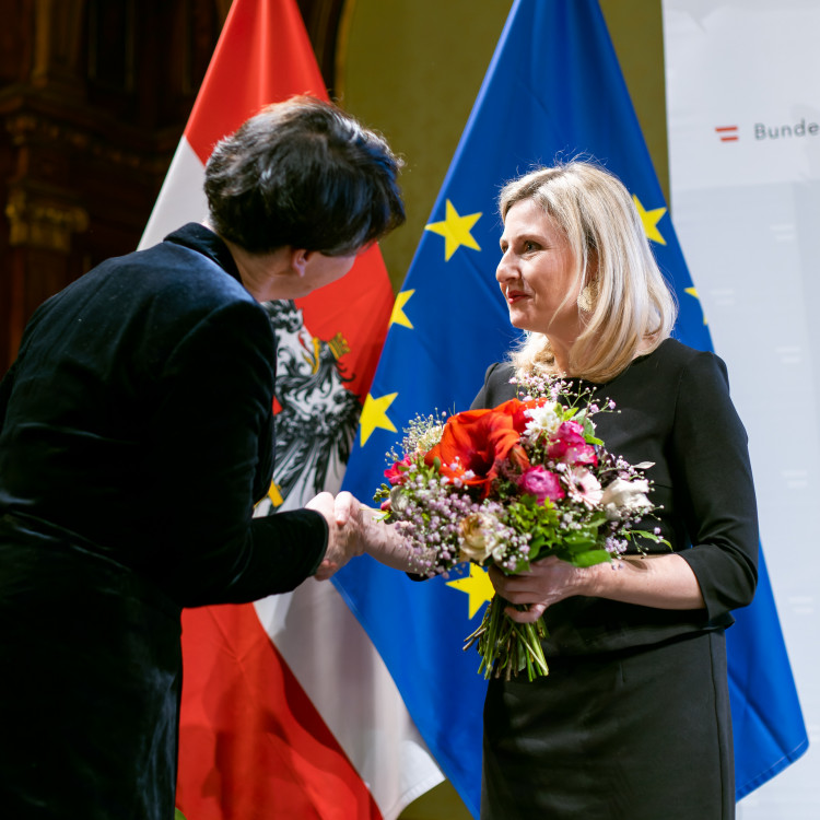 Verleihung Österreichischer Staatspreis für Frauen und weitere Frauenpreise - Bild Nr. 11766