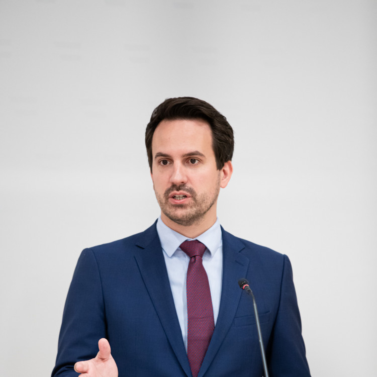 Lehramtsstudium für die Primarstufe wird praxisnäher: Bildungsminister Christoph Wiederkehr und Rektorin Beatrix Karl stellen Reform vor - Bild Nr. 15862