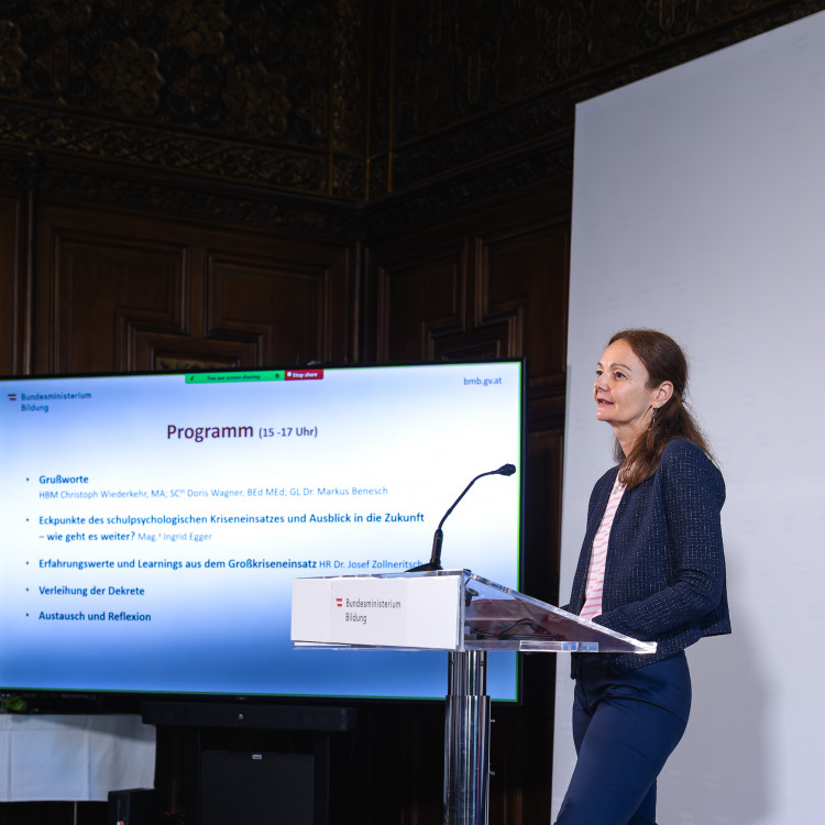 Kriseneinsatz in Graz Schulpsychologie - Verleihung von Dank & Anerkennung - Bild Nr. 16003