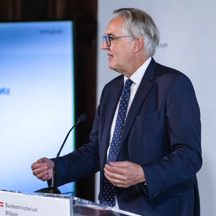 Kriseneinsatz in Graz Schulpsychologie - Verleihung von Dank & Anerkennung - Bild Nr. 16019