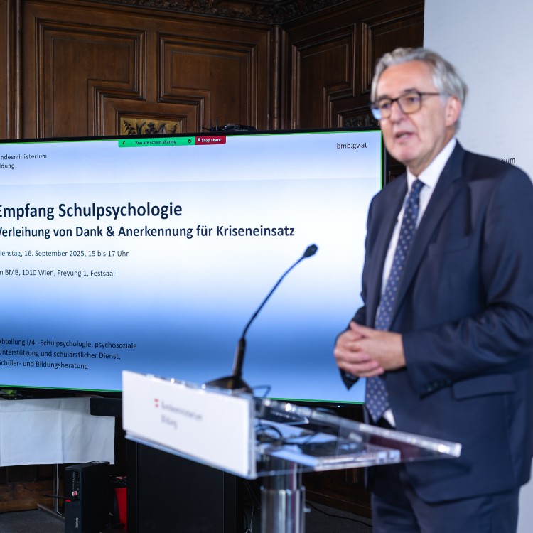 Kriseneinsatz in Graz Schulpsychologie - Verleihung von Dank & Anerkennung - Bild Nr. 16023