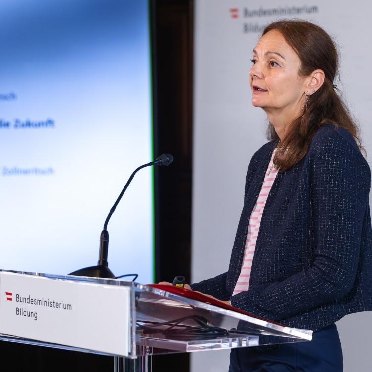 Kriseneinsatz in Graz Schulpsychologie - Verleihung von Dank & Anerkennung - Bild Nr. 16025