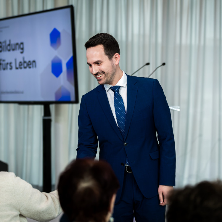 Grundsatzrede von Bildungsminister Christoph Wiederkehr - Bild Nr. 16164