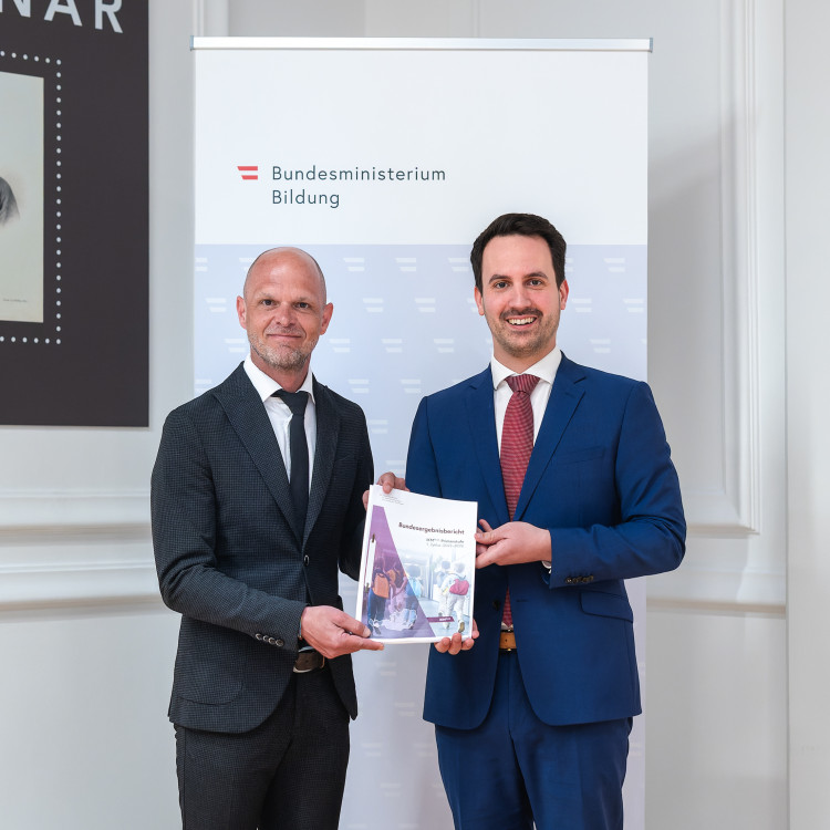 Pressekonferenz „Präsentation: Ergebnisse der ersten 3 Jahre iKMPlus an Österreichs Volksschulen“ - Bild Nr. 17393