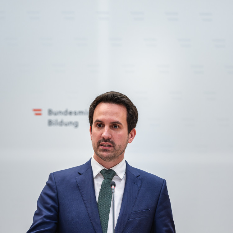 Bildungsministerium kündigt die Veröffentlichung standortbezogener Schuldaten an - Bild Nr. 17483