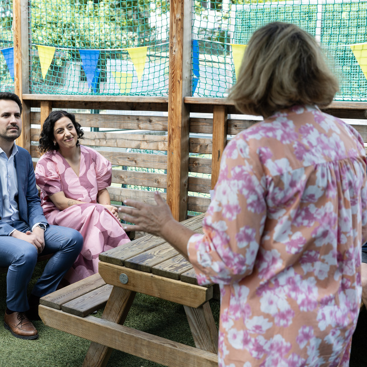 Besuch von Bildungsminister Wiederkehr in der Schwedischen Schule in Wien - Bild Nr. 17751