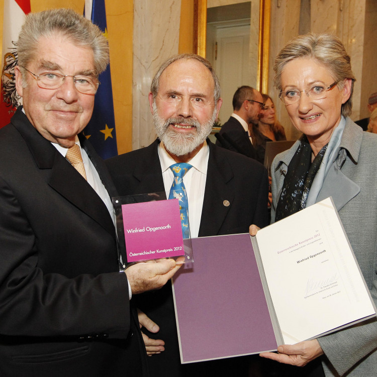 Bundespräsident Dr. Heinz Fischer und Kulturministerin Dr. Claudia Schmied verliehen die Österreichischen Kunstpreise 2012 - Bild Nr. 2272