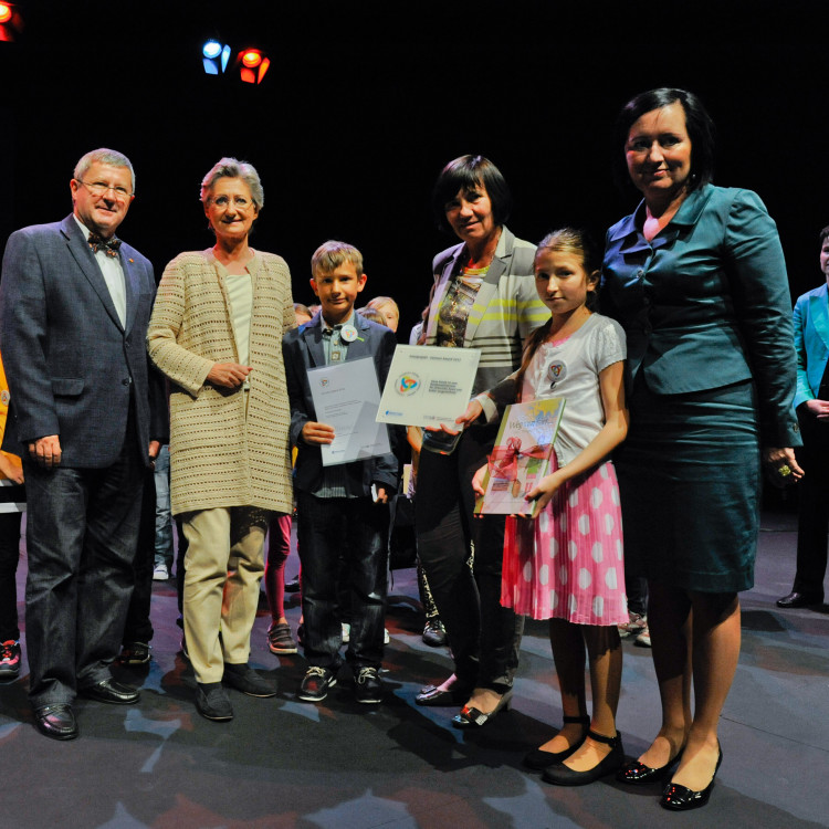Bildungsministerin Schmied verleiht Fairness Award 2013 - Bild Nr. 2849