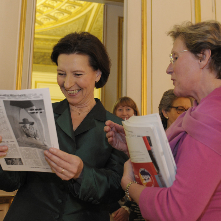 Open House im Frauenministerium: Rund 300 Gäste zu Besuch bei Bundesministerin Gabriele Heinisch-Hosek - Bild Nr. 3488