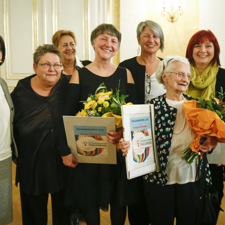 Verleihung Frauenpreis des Frauenrings 2014 - Bild Nr. 3558