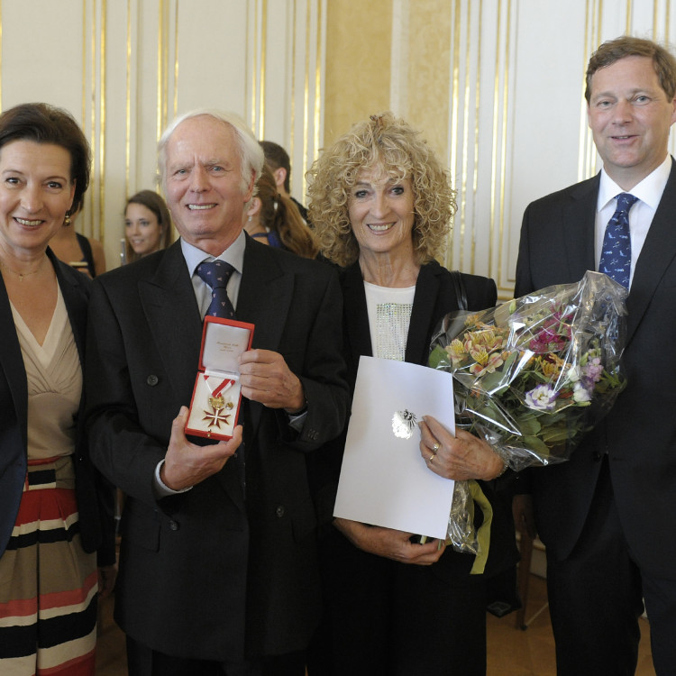 BMBF: Bundesministerin Heinisch-Hosek überreicht hohe staatliche Auszeichnungen - Bild Nr. 4147