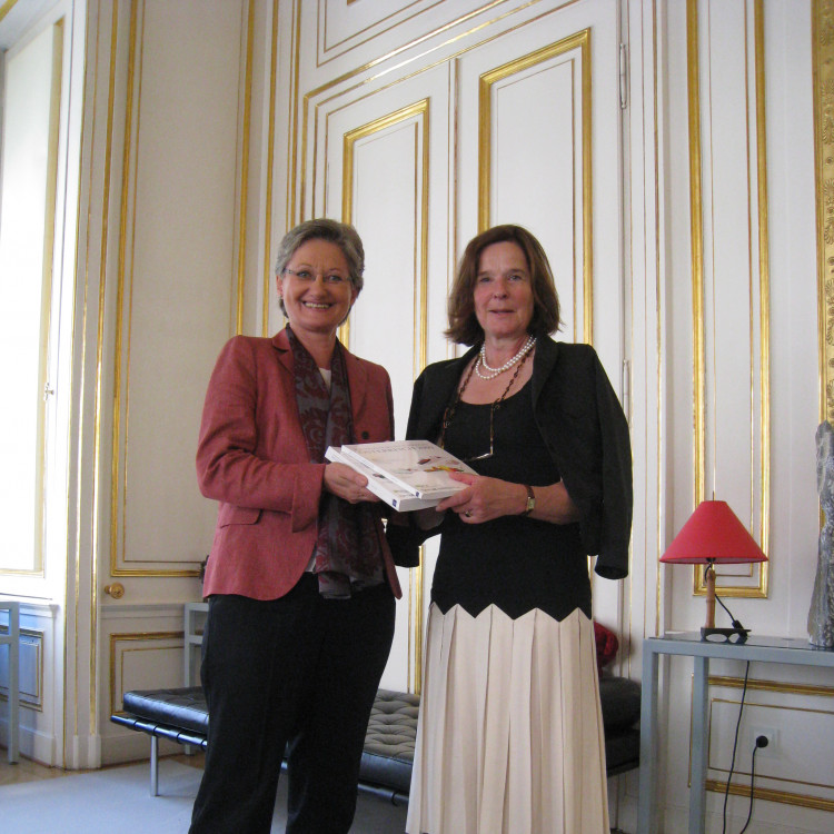 Leiterin des Bildungsbereiches der OECD, Barbara Ischinger, auf Arbeitsbesuch bei Bildungsministerin Claudia Schmied - Bild Nr. 433