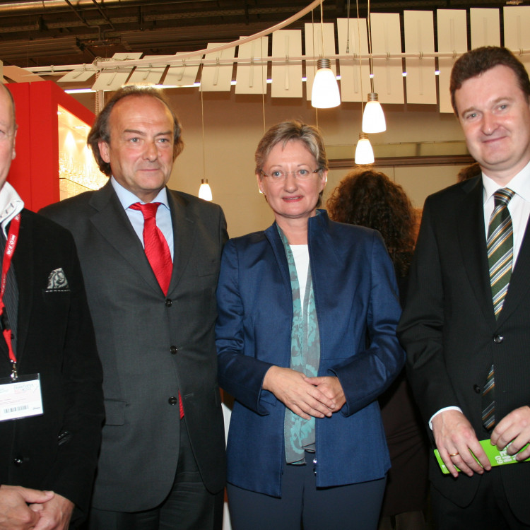 Rede der Frau Bundesministerin Dr. Claudia Schmied zur Eröffnung des österreichischen Gemeinschaftsstands bei der Frankfurter Buchmesse am 14.10.2009 - Bild Nr. 439